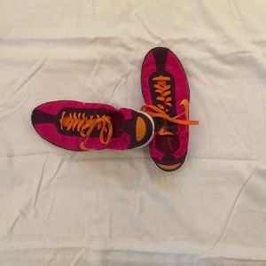 Nike Free Twist Sneakers